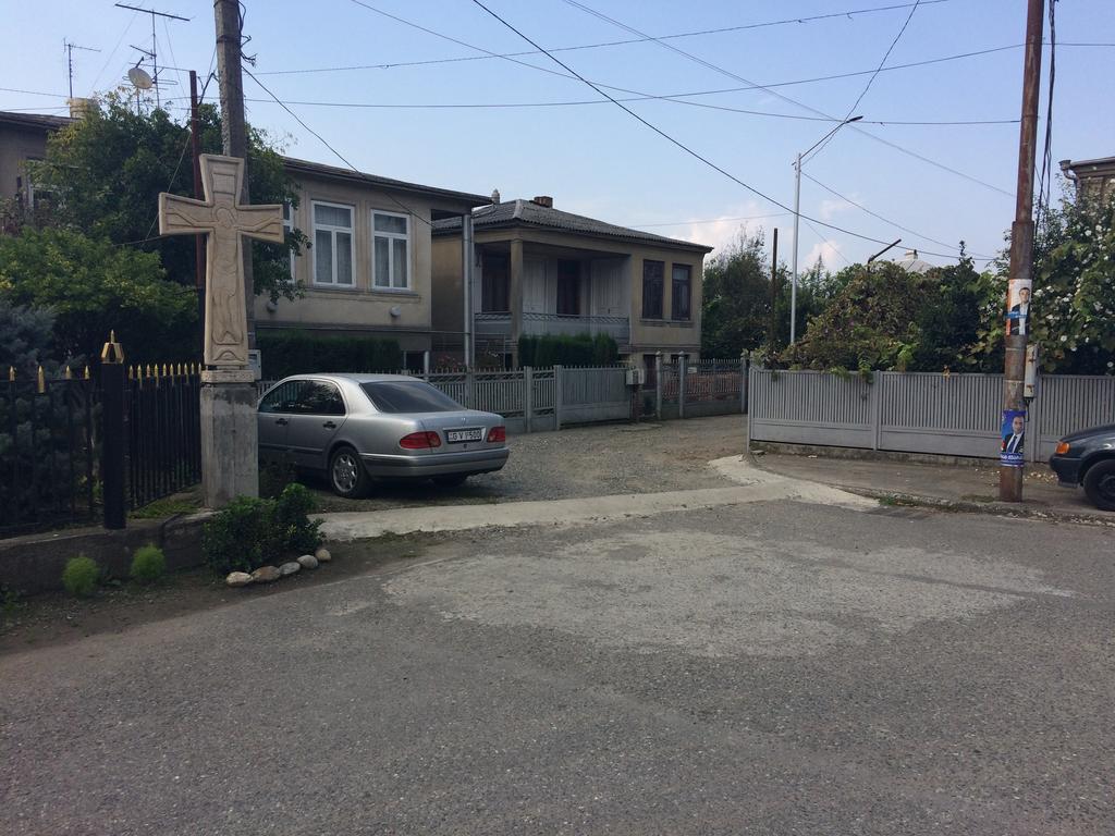 Guest House Lali Kostava 14 Sugdidi Exterior foto